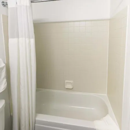 Ultimate 3br Luxury Near Navy Pier With Gym & Pool By Envitae *