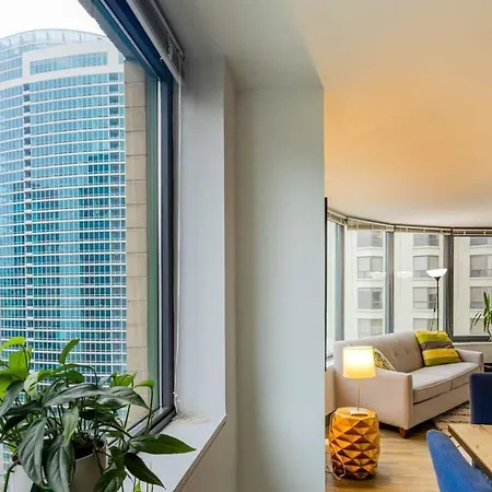 Apartment Ultimate 3br Luxury Near Navy Pier With Gym & Pool By Envitae