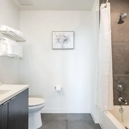 3br Luxury Glass With Views Apartment