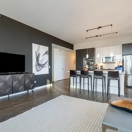 3br Luxury Glass With Views