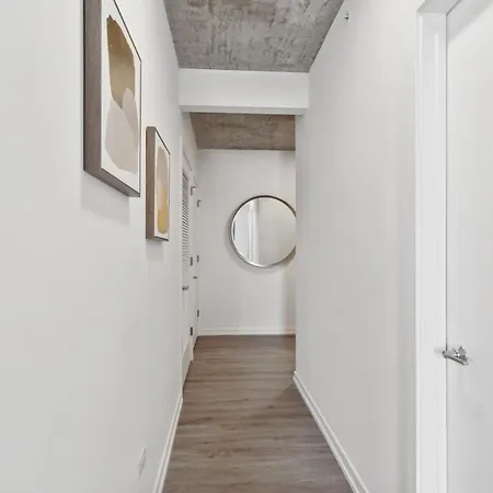 2br Luxury River North With Wonderful Views Apartment Chicago