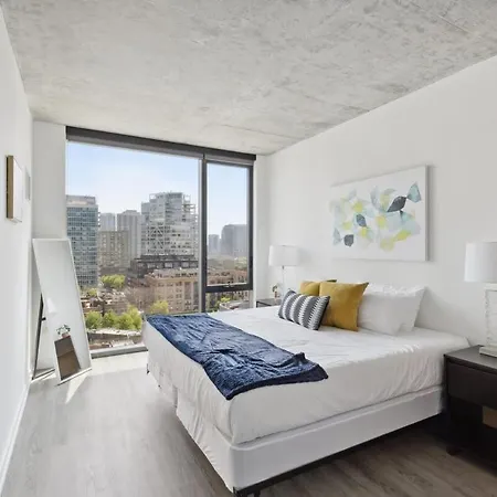 2br Luxury River North With Wonderful Views