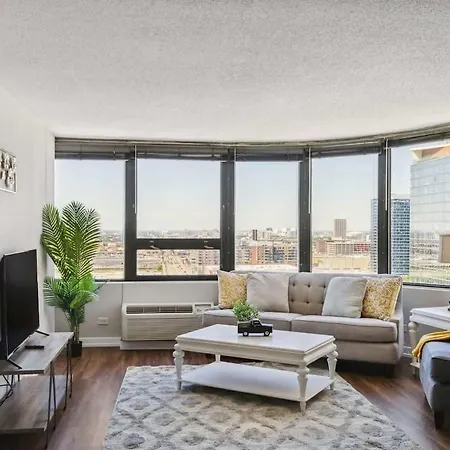 2br Modern South Loop With Views & Gym