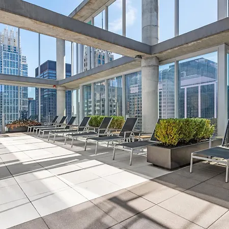 Linea Luxury Living With Indoor Pool And Rooftop Views In The Loop * Chicago
