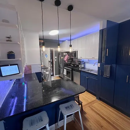 Apartment Lakeside Loft - Historic Chicago