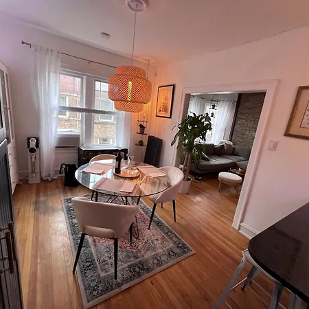Lakeside Loft - Historic Chicago