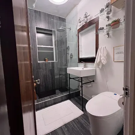 Apartment Lakeside Loft - Historic