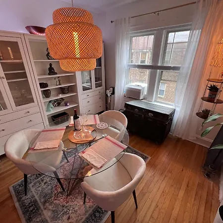 Apartment Lakeside Loft - Historic Chicago