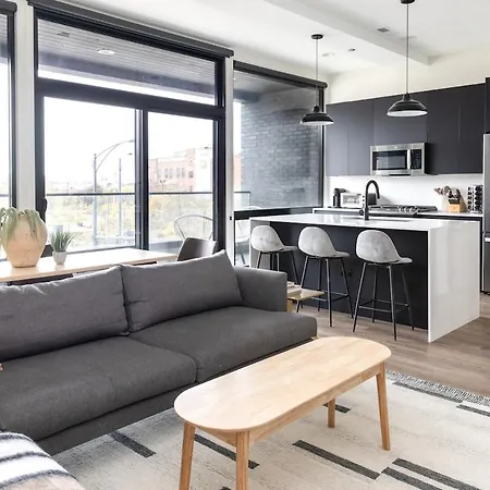 Apartment Luxury Private Terrace Chicago
