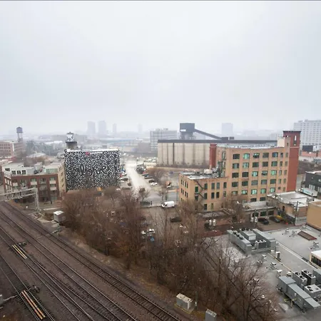 River West 2br W Party Nr Fulton Market Chi-1024 * Chicago