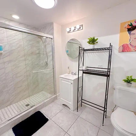 Cozy 420-friendly 3br Retreat Near Mccormick Place, Grant Park And Soldier Field Apartment Chicago