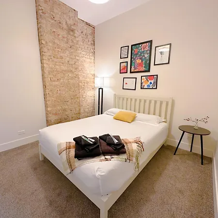 Cozy 420-friendly 3br Retreat Near Mccormick Place, Grant Park And Soldier Field *