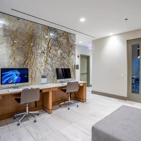 Streeterville 1br W Party Nr Navy Pier Chi-1002