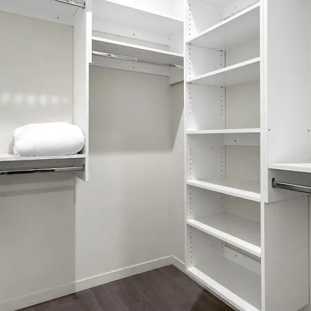 Apartment Landing At Logan - In Logan Square Chicago
