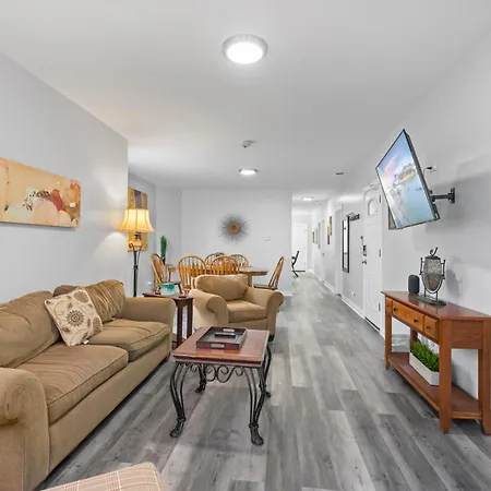 Newly Rehabbed Greystone With 2 Private Apartments, Backyard, Garage, Laundry, Close To Expressway