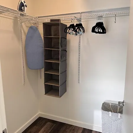 Flexhome River West Luxury 1br N4 With Gym And Rooftop Apartment