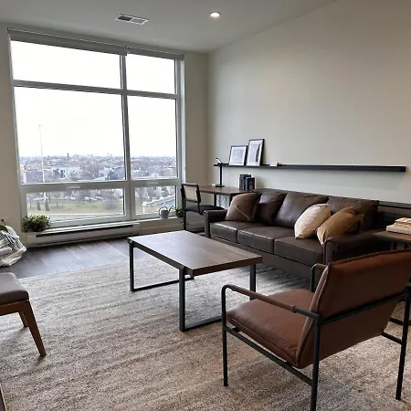 Flexhome River West Luxury 1br N4 With Gym And Rooftop Chicago
