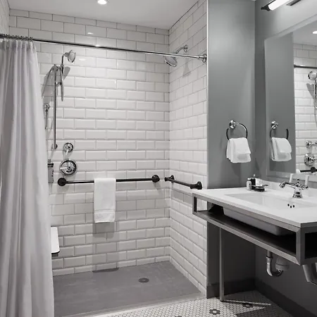 Hotel Zachary, Chicago, A Tribute Portfolio