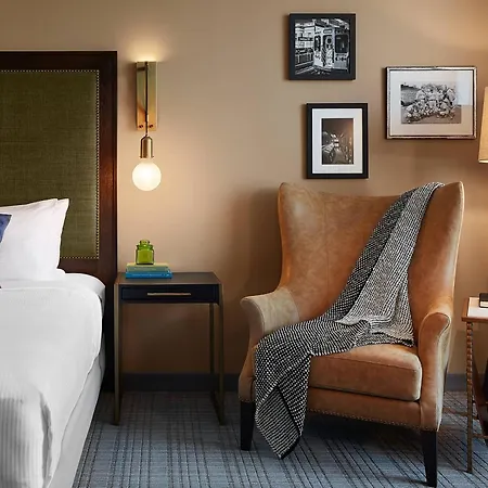 Hotel Zachary, Chicago, A Tribute Portfolio Chicago