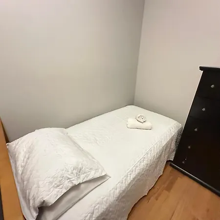 Wonderful Close To Downtown - Free Parking Chicago