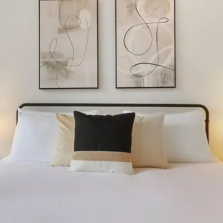 1br Spacious & Trendy Apt In - Chestnut 15b * Chicago