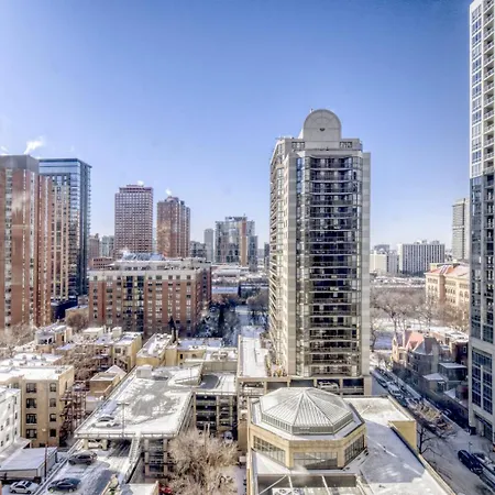 Gold Coast 2br W Outdoor Terrace Nr Beach L Chi-1016