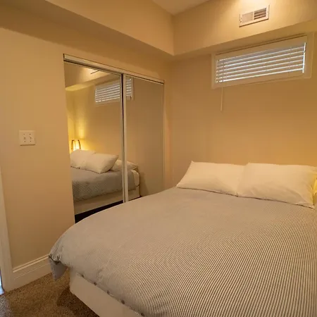 Roscoe Village Apartment