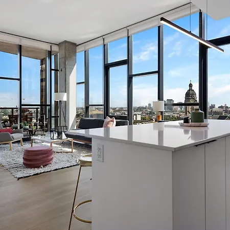 Avenir West Loop Penthouses With Iconic Views * Chicago