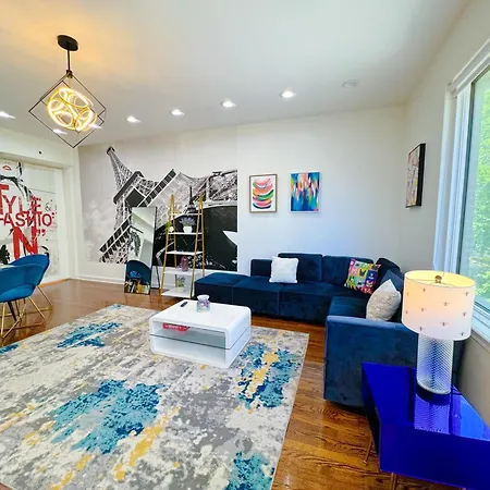 French Design Luxurious Downtown 3br Sleeps 8 Guests Chicago