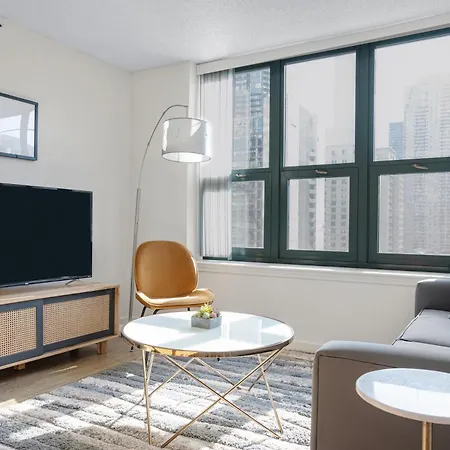 Kasa Magnificent Mile 4* Chicago