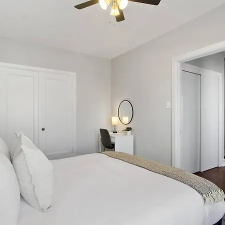 Sleek & Spacious 3br - Hyde Park 1004 * Chicago