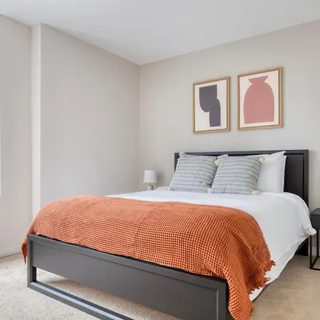 Streeterville 2br W Gym Pool Ohio St Chi-909 Apartment *
