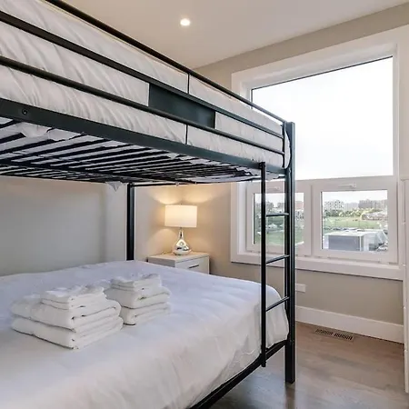 Breathtaking Chi Unit In River North With Rooftop Deck - Penthouse A - Sleeps 11