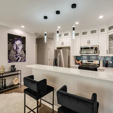 Apartment 5 Mi To Dtwn Newly Built *