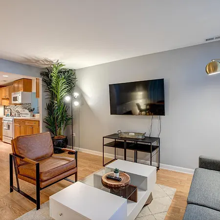 Pet Friendly! Perfect For The Digital Nomad Or Business Traveler Apts Apartment *