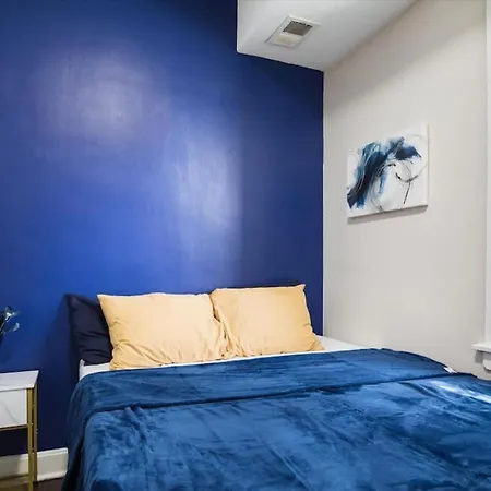 Large 3 Bedroom 12 Minutes To Downtown - Games Chicago