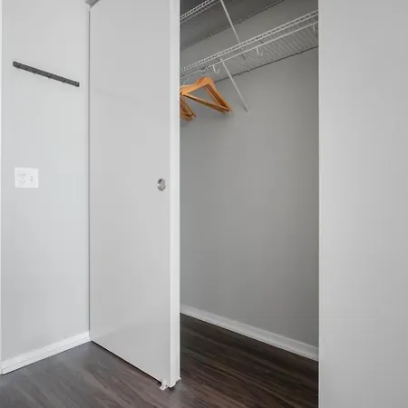 Streeterville 1br W Indoor Pool Nr Navy Pier Chi-996 * Chicago