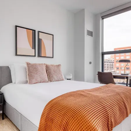 W Loop 1br W Gym Pool In Heart Of Greektown Chi-537 Apartment Chicago