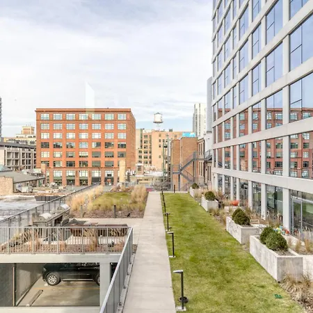 W Loop 1br W Gym Pool In Heart Of Greektown Chi-537 Apartment *