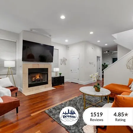 Luxury Retreat With Theater Chicago