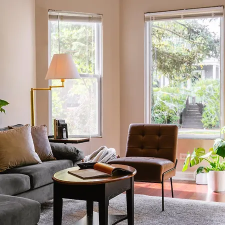 Flexhome Avondale 2br W1 With Parking Apartment Chicago
