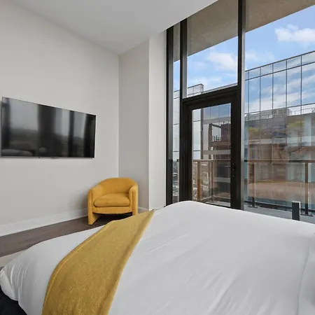 Apartment Avra Stylish Prime West Loop Location Near Union Park