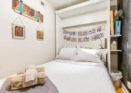Trendy At Ukrainian Village Homestay