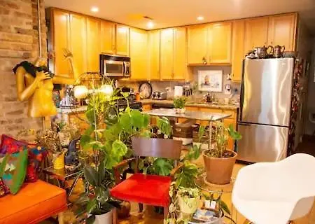 Trendy At Ukrainian Village Homestay