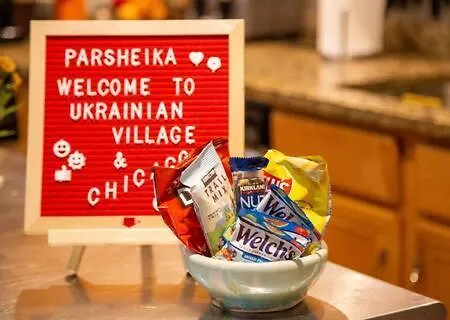 Trendy At Ukrainian Village Homestay Chicago