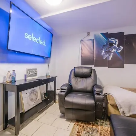 Apartment Midway Airport 2 Bedroom With Full Kitchen