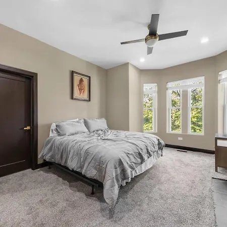 Romantic 3 Bed In The Heart Of The Park