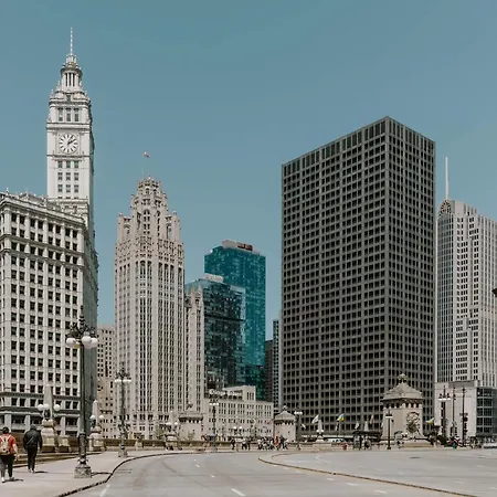 Club Quarters Wacker At Michigan, Hotel Chicago