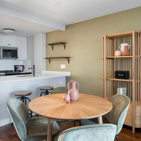 Apartment Edgewater 2br W Wd Nr Dining Shops Chi-926 Chicago