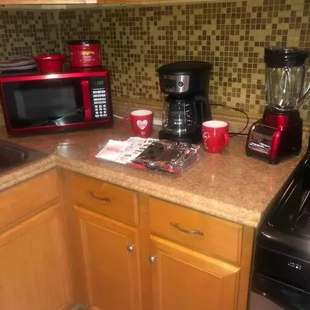 Apartment Tones Comfort Near U Of Chgo And 20min Dtwn Chgo